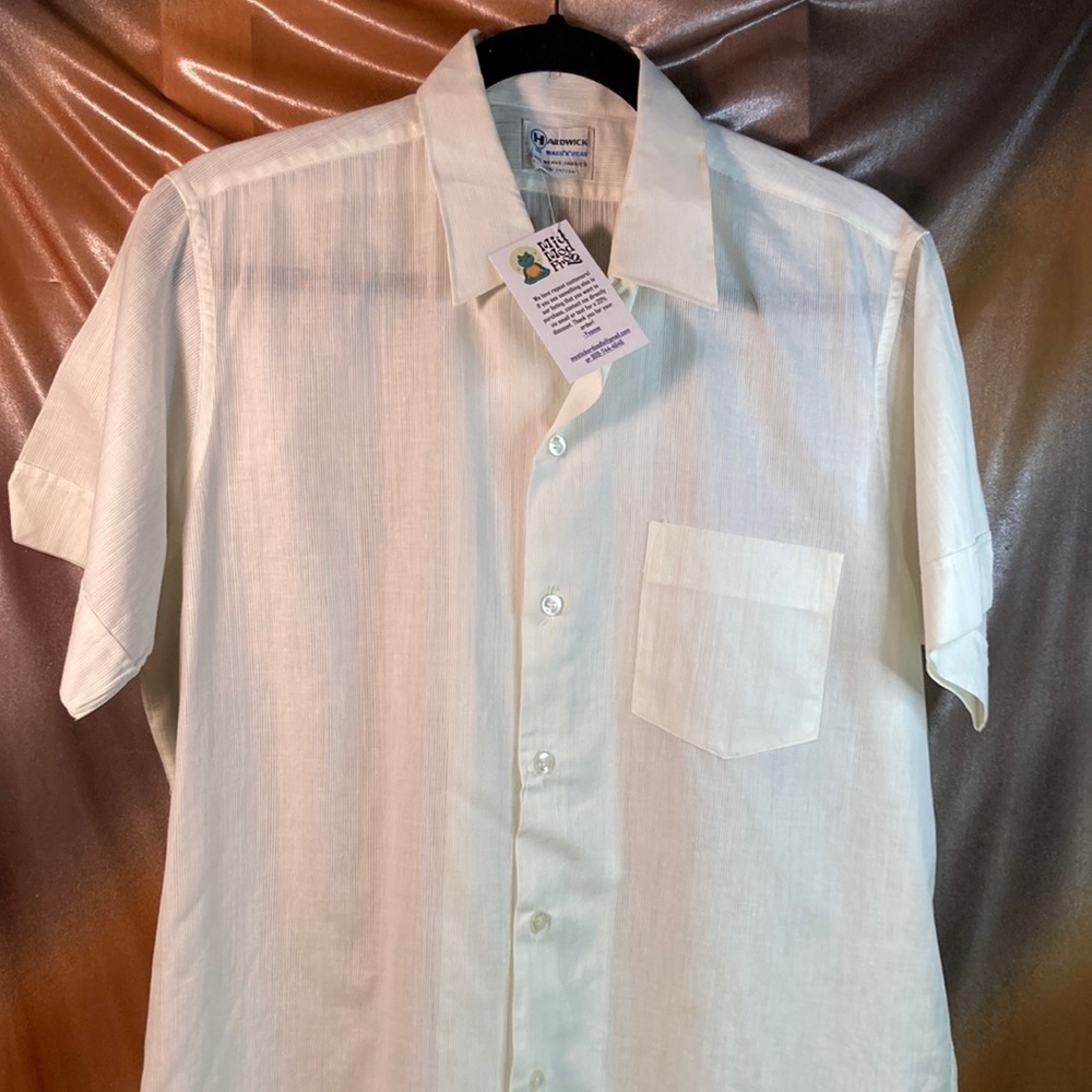 VINTAGE 1950’s men’s shirt sleeve button down shirt. 46” chest. 200 ACE‎